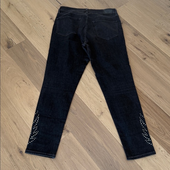 👖 Levi’s 721 High Rise Skinny Jeans – Dark Gray / Black
Size 30 - Picture 9 of 10